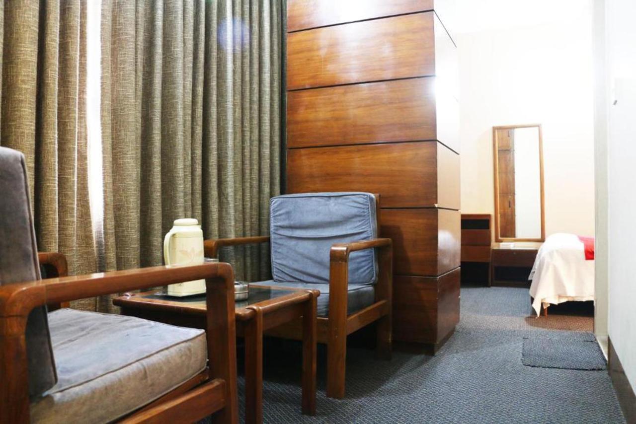 Hotel Ashrafee Ντάκα Εξωτερικό φωτογραφία