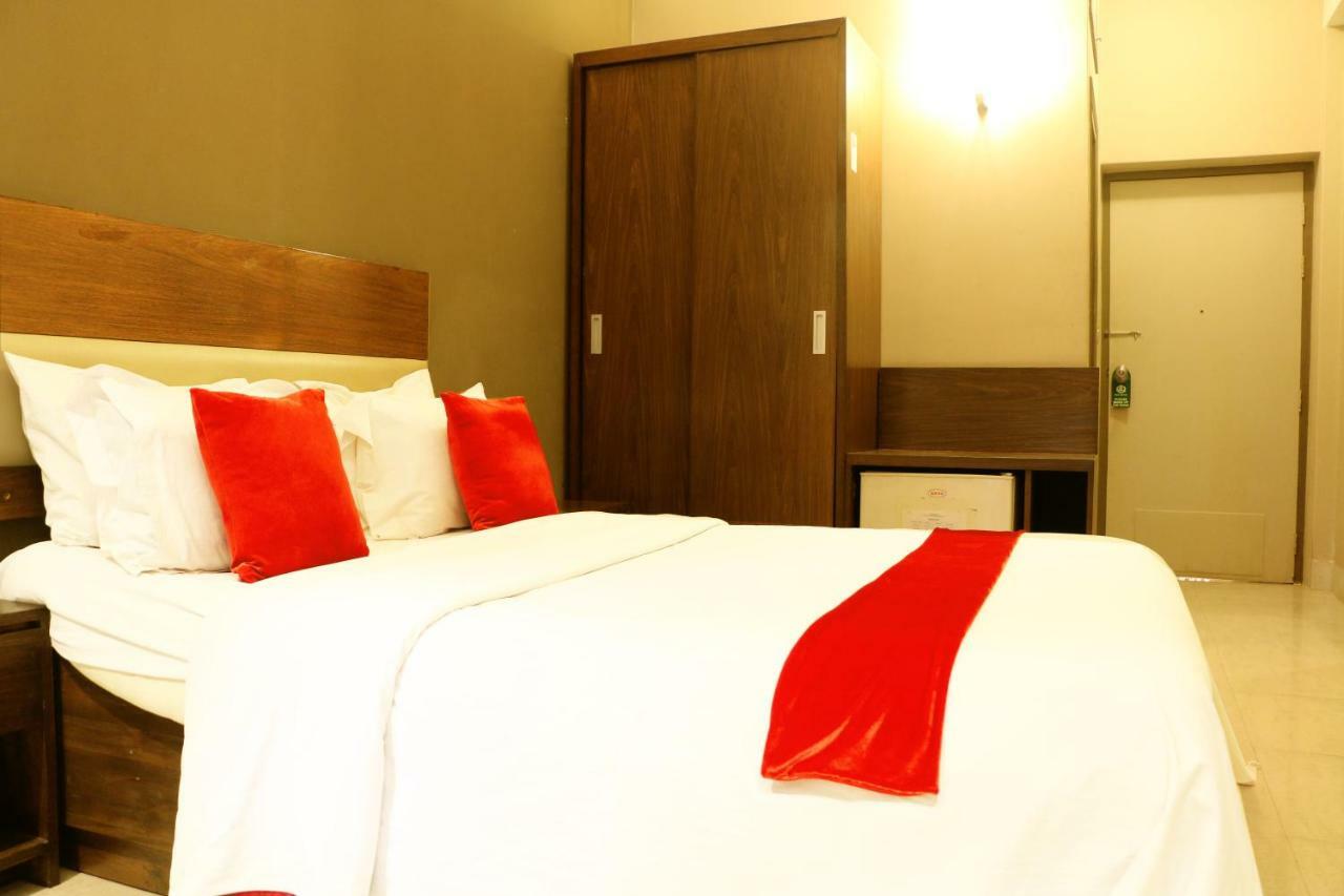 Hotel Ashrafee Ντάκα Εξωτερικό φωτογραφία
